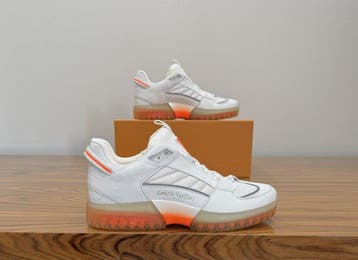 Louis Vuitton - A View - Sneakers - Maat: EU 40.5, Nieuw