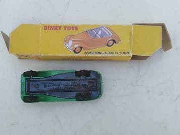 Dinky Toys 1:48 - Model sportwagen (2) - Post-War Original
