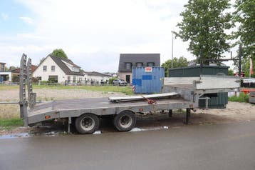 Veiling: Semi-Dieplader Veldhuizen P31-5A 9000kg 2005