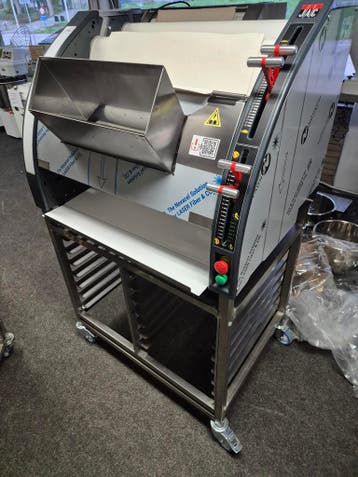 Veiling JAC UNIC stokbroodmachine  stokkemachine, Zakelijke goederen, Nieuw in verpakking, Bakkerij en Slagerij