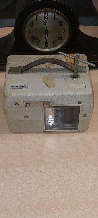 pendule duivenklok - hout koper - 1940-1950