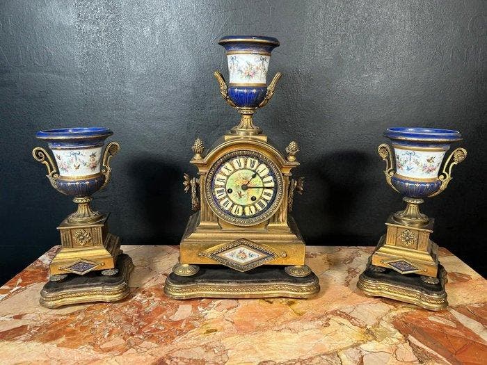 Klok en garnituur set - Brons, Porselein - 1850-1900, Antiek en Kunst, Antiek | Klokken