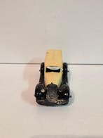 Dinky Toys 1:43 - Voiture miniature - 30f Ambulance