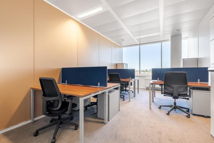 Coworkingruimte in West Basilix, Zakelijke goederen, Bedrijfs Onroerend goed