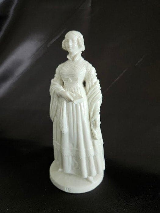 Nymphenburg - Beeldje - Münchener Bürgerin mit Buch -, Antiek en Kunst, Antiek | Glaswerk en Kristal