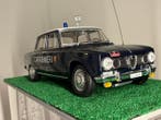 1:8 - Voiture miniature - Alfa Romeo Giulia Carabinieri, Nieuw