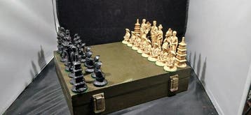 Asian themed chess set pagoda style - Mandarin or Mikado