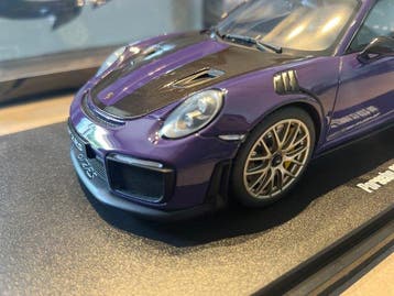 GT Spirit 1:18 - Model sportwagen - Porsche 911 GT2 RS Type, Nieuw