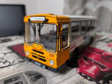 1:43 - Modelbus (2) - Pegaso autobús urbano (réplica a, Hobby en Vrije tijd, Nieuw