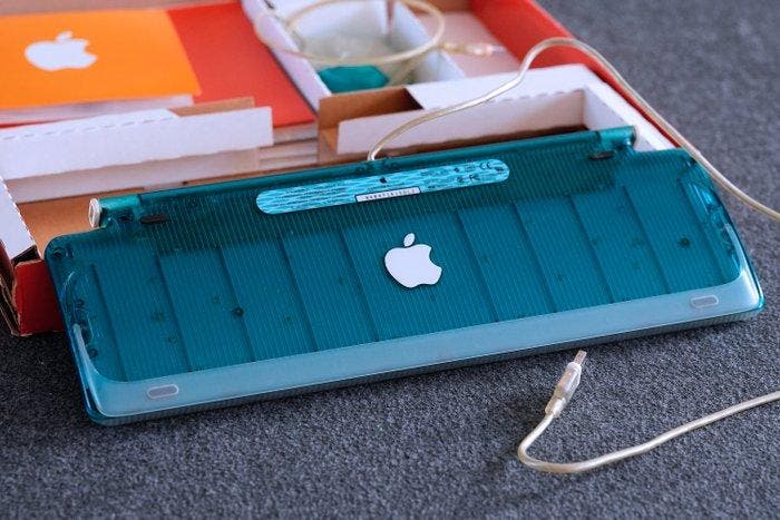 Apple iMac G3 Bondi Blue Accessory Kit – Complete Box –, Consoles de jeu & Jeux vidéo, Consoles de jeu | Accessoires Autre