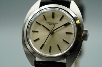 IWC - - - Zonder minimumprijs - - - Dames - 1970-1979
