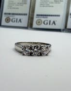 Bague - 18 carats Or blanc - 0.90ct. tw. Diamant (Naturelle)