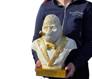Beeld, Gorilla with Sigar - 37 cm - mgo - 2026, Antiek en Kunst