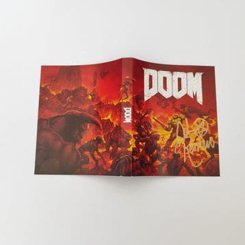 Sony - Playstation 4 - Doom Autographed by John Romero -, Nieuw