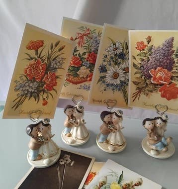 Themacollectie - 12 statuettes als plaatskaartjes met
