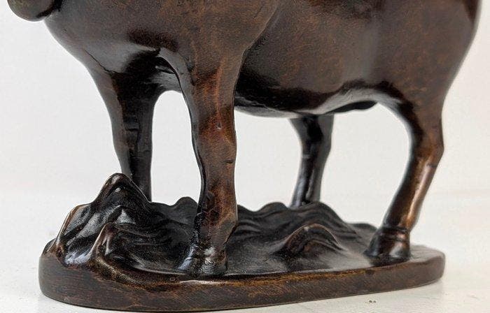 bronzen beeld van een paard in de stijl van de Chinese, Antiek en Kunst, Antiek | Overige Antiek