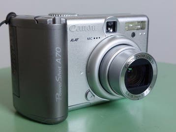 Canon PowerShot A70 Digitale compact camera
