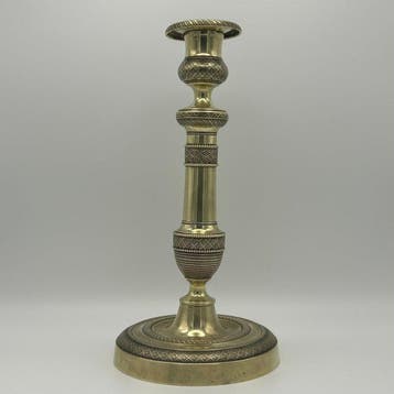 French School - XIX century - Kaarsenhouder gegraveerd -