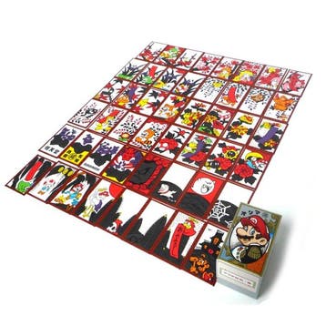 Nintendo - Mario Hanafuda Cards Red & Black Set of 2, Nieuw
