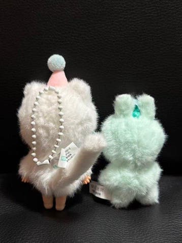 Pop Mart - Figurine-jouet Pop Mart Labubu The Monsters Pin