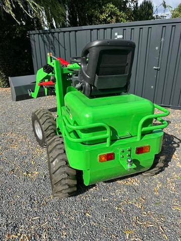Elektrische kniklader, 4x4 met cardan, hefhoogte 2,5 meter, Wiellader of Shovel