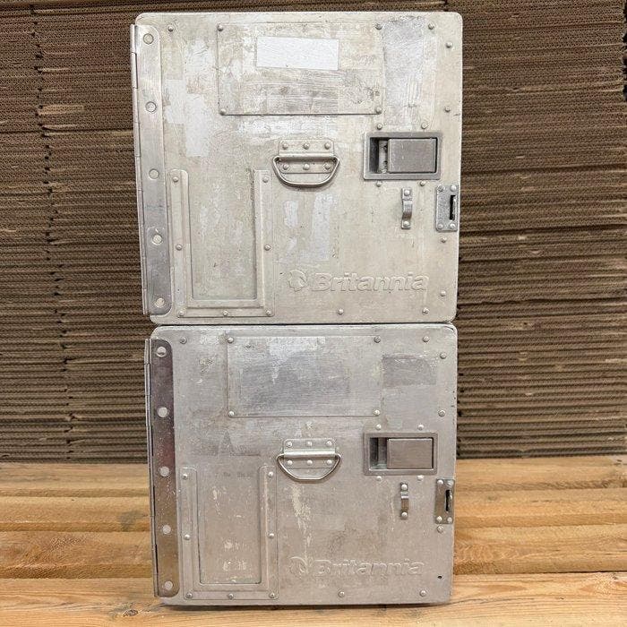 Driessen Aviation / Lermer - Trolleys van, Antiek en Kunst, Curiosa en Brocante