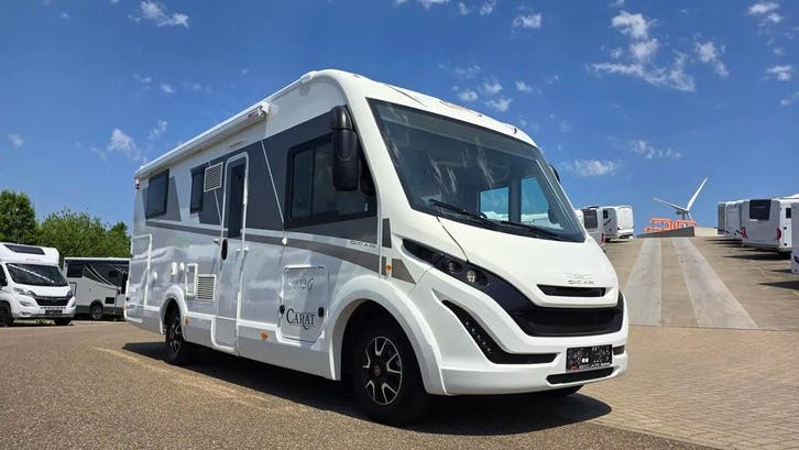 McLouis Carat 873 goed verzorgd met twinbedden achter. 93504, Caravans en Kamperen, Mobilhomes, Cassettetoilet, Handgeschakeld