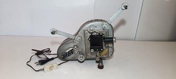 Lapierre Cinema - type L 70 - 8mm Projecteur de film, Collections, Appareils photo & Matériel cinématographique
