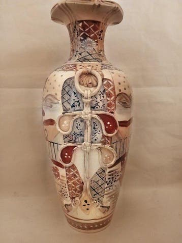 Vase Satsuma signé - Faïence - Japon - Période Meiji