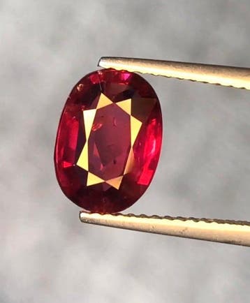 1 pcs Rood Robijn - 3.00 ct - Gem research Swiss Lab (GRS) -, Nieuw