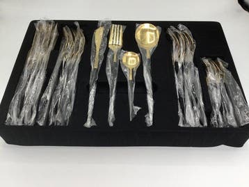 Bestekset voor 6 personen - Collection Qualität &