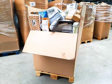 Pallet Postpakketten 127 kg netto, Nieuw
