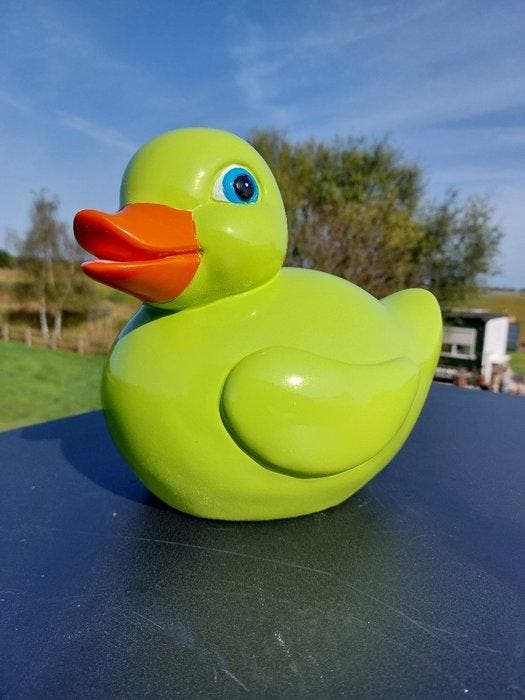 Beeld, nice image of a bath duck - 25 cm - polyresin, Antiquités & Art, Curiosités & Brocante