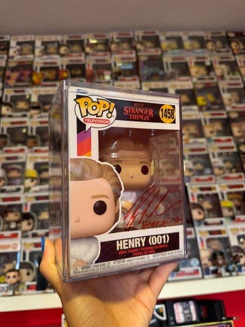 Funko - Funko Pop - henry stranger things autografato, Antiek en Kunst