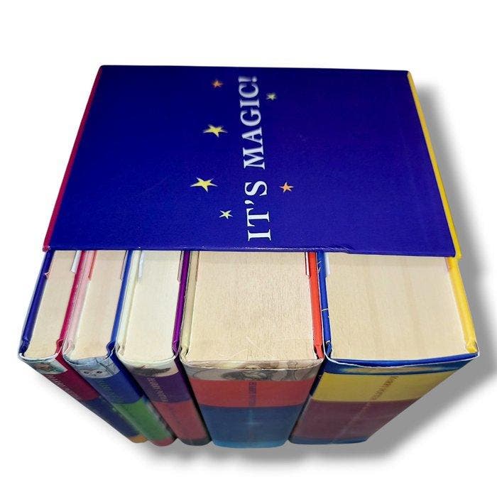 J. K. Rowling - Harry Potter Hardcover Box Set 1-5, Antiquités & Art, Antiquités | Livres & Manuscrits