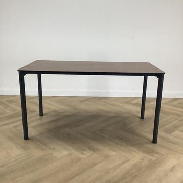Eromes kantinetafel 140x70 cm, bruin blad - poten antraciet, Gebruikt, Bureau