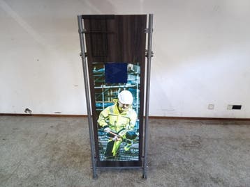 Kledingrek dubbelzijdig met vaste hanger – 16 haken – B112 x