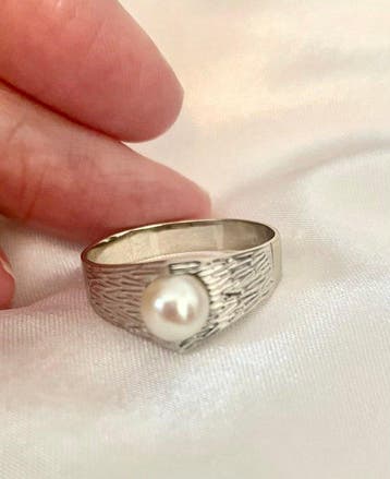 Bague - 18 carats Or blanc Perle - Moderne et unique, Bijoux, Sacs & Beauté