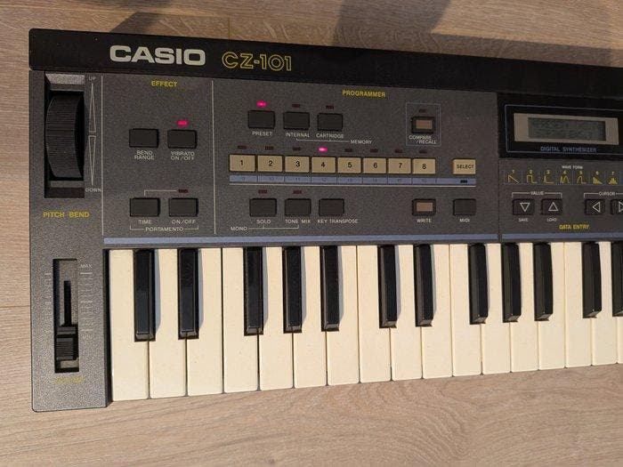 Casio - CZ-101 - - Muziekinstrumenten - Japan - 1984 (Zonder, Muziek en Instrumenten, Blaasinstrumenten | Blokfluiten