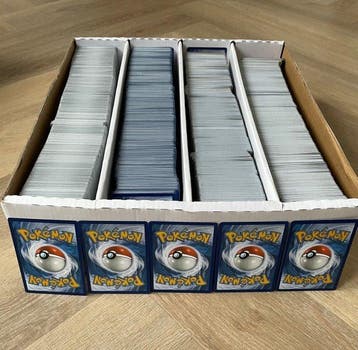 Pokémon - 4000 Bulk kaarten 4000