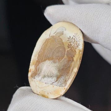 Klassieke Romeinse Minerva die het Gorgoneion intaglio