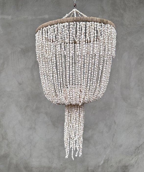 NO RESERVE PRICE - SL07 - Stunning Shell Chandelier -, Antiek en Kunst, Kunst | Designobjecten