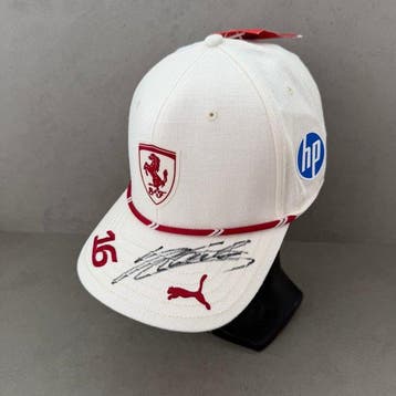 Ferrari - Formule 1 - Charles Leclerc - 2026 - Honkbalpet, Verzamelen, Nieuw