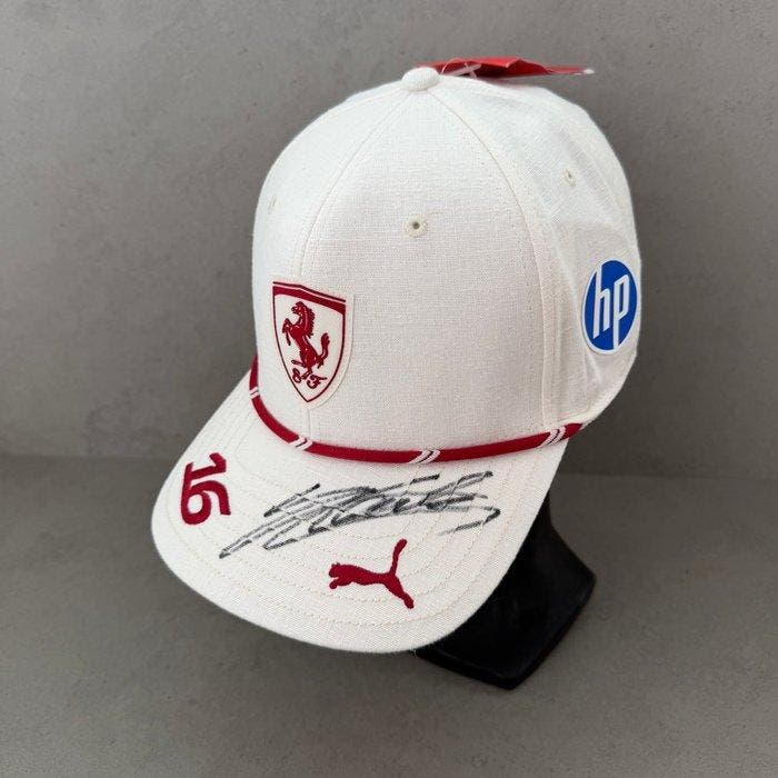 Ferrari - Formule 1 - Charles Leclerc - 2026 - Honkbalpet, Verzamelen, Automerken, Motoren en Formule 1