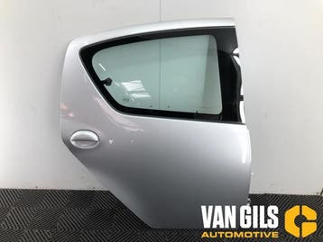 Portier 4Deurs rechts-achter Toyota Aygo O324562