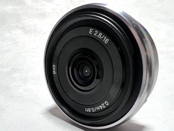 Sony SEL16F28 E 16mm F2.8 Cameralens