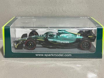 Spark 1:43 - Modelauto - Aston Martin AMR22 - Zeer zeldzaam, Nieuw