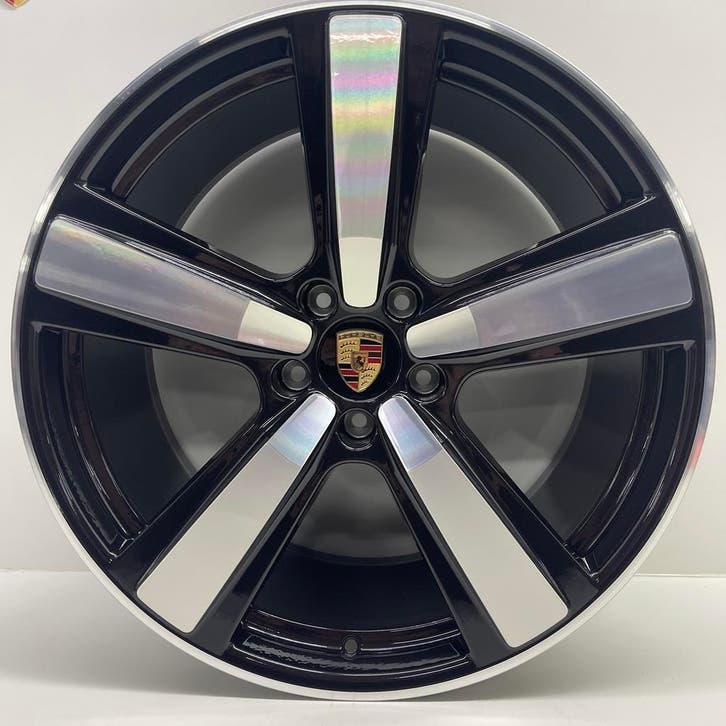 Porsche Cayenne E3 II 22 Exclusive Design Sport met  banden, Autos : Pièces & Accessoires, Pneus & Jantes, Enlèvement