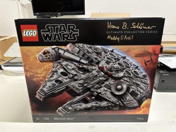 Star Wars Millennium Falcon LEGO 75192 Ultimate Collector, Verzenden, Nieuw
