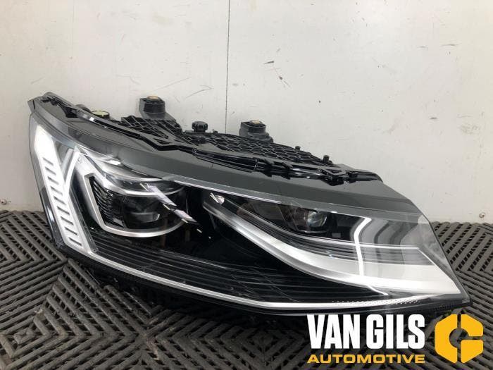 Koplamp rechts Volkswagen Multivan T7 O268533, Auto-onderdelen, Verlichting